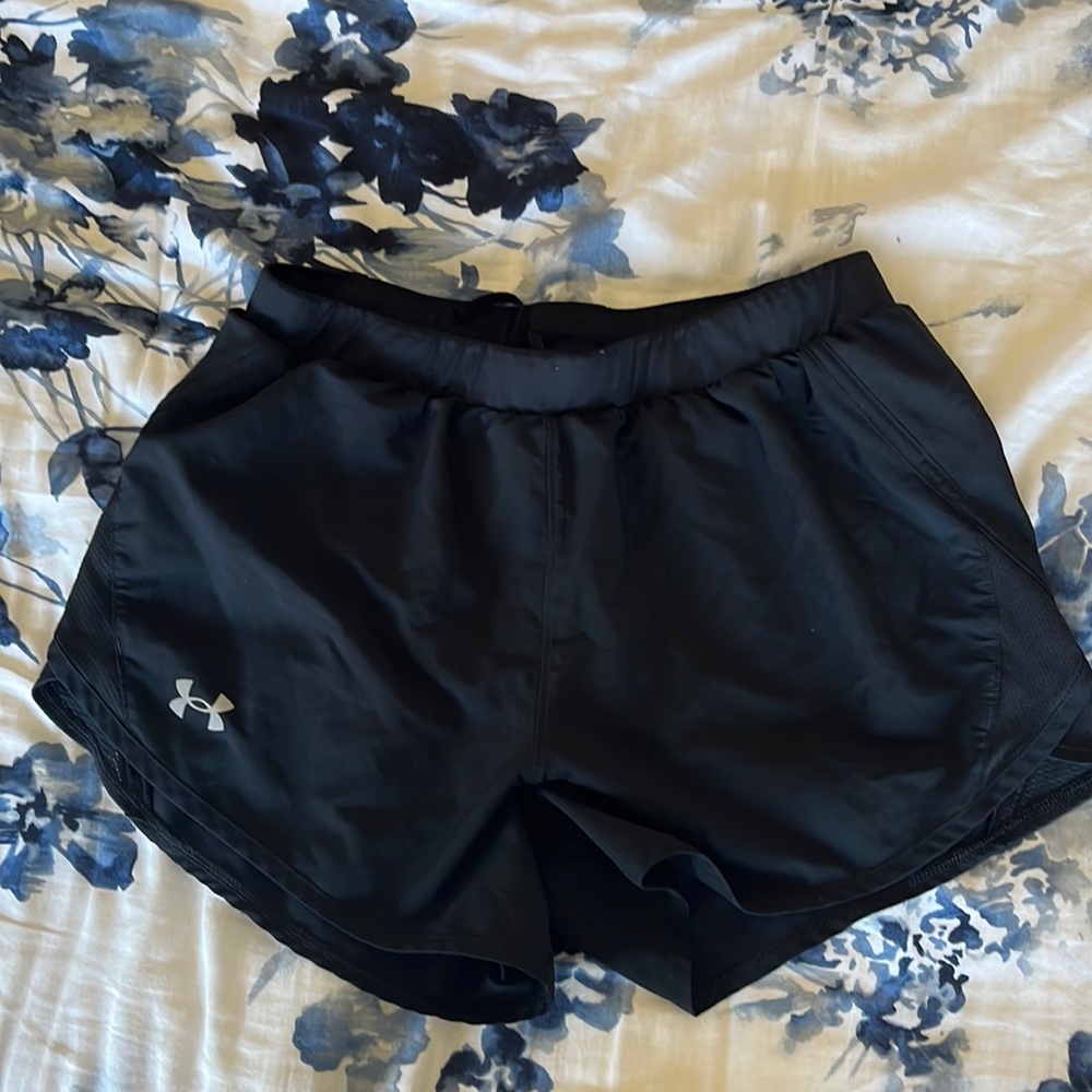 NWOT UA Flyby Shorts